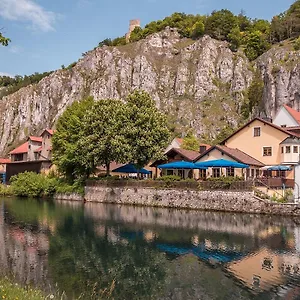 https://flair-hotel-brauereigasthof-schneider.com-bavaria.com